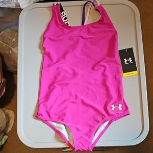 UNDER  ARMOUR  BIG GIRLS  NWT SWIMSUIT  SIZE 12 PINK